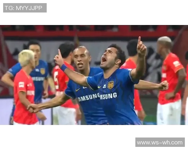 2020中超激战苏宁易购迎战上海上港争夺冠军荣耀的巅峰对决